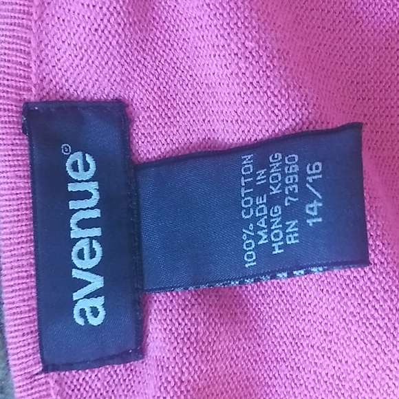 Sweater - Picture 7 of 7